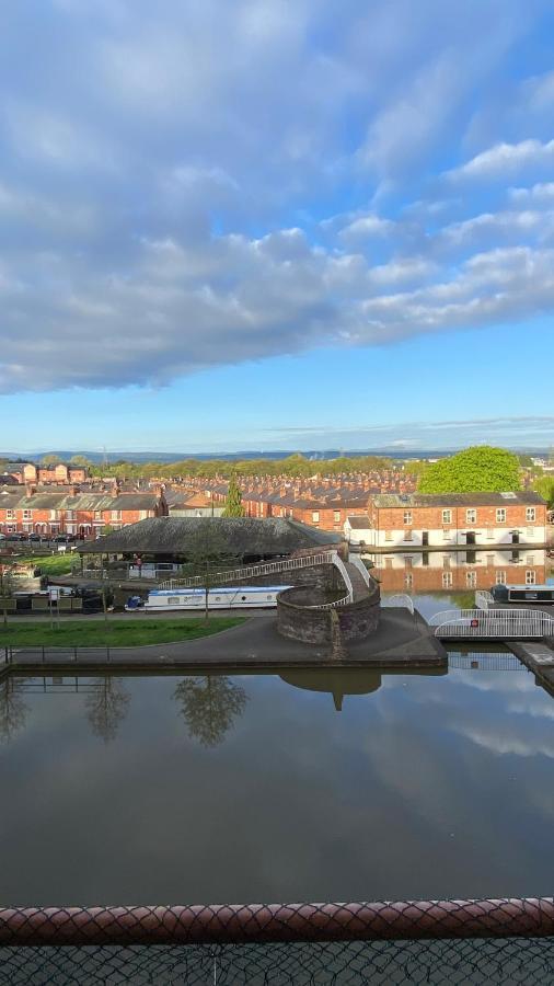 City Centre Chester Waterways Apartment Eksteriør bilde